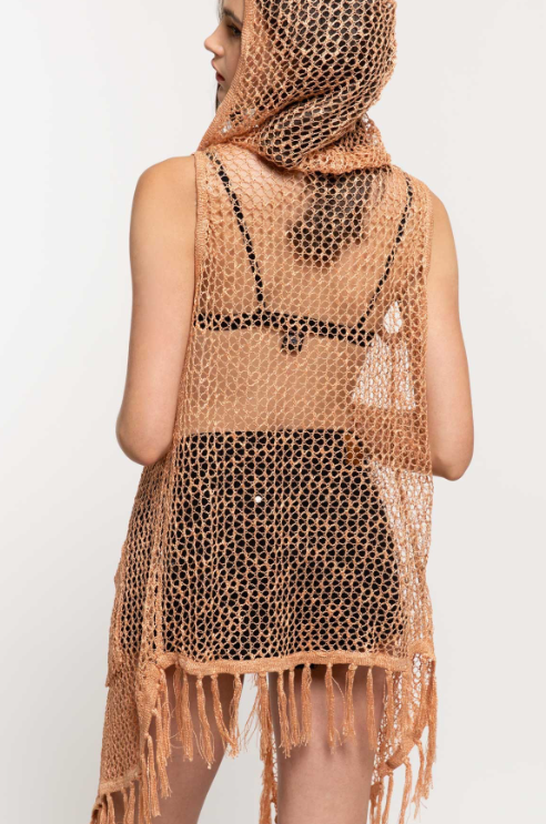 SLEEVELESS HOODED VEST