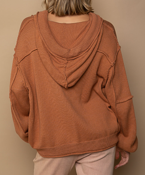 KANGAROO POCKET HOODIE