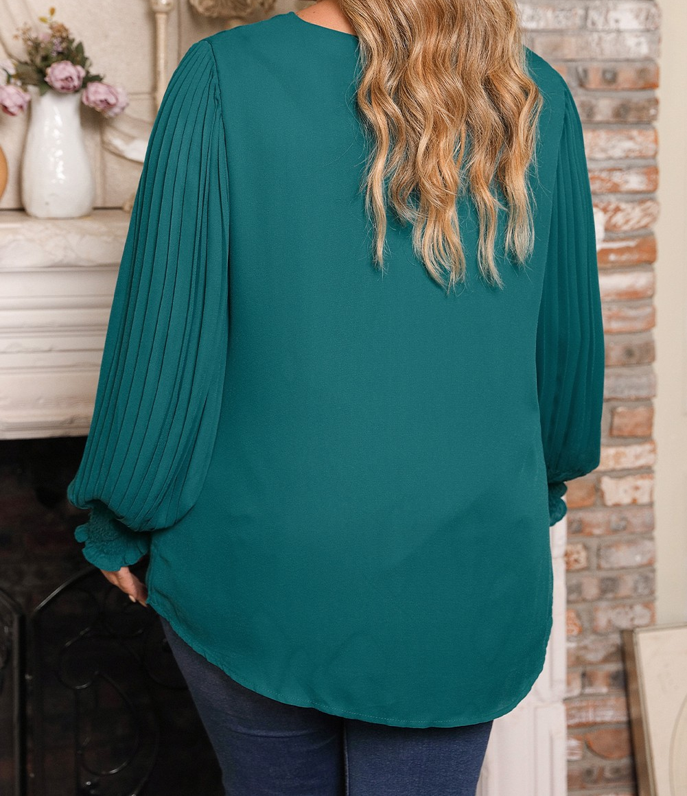 Green Pleated Bubble Sleeve Plus Size Blouse